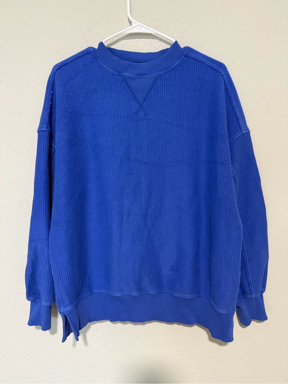 aerie Men's Royal Blue Ribbed Crewneck Sweatshirt - Picture 2 of 9